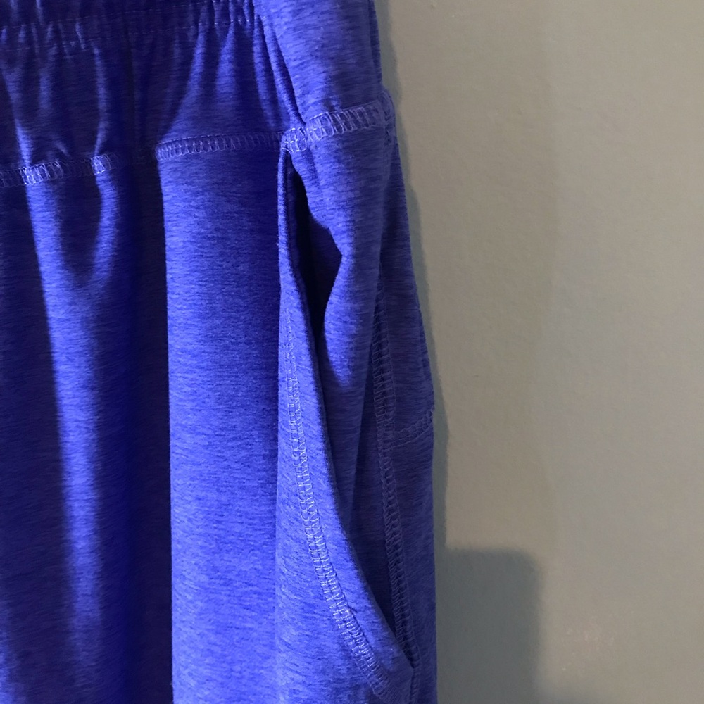 Women's Elastic Waist Joggers in Blue - Picture 5 of 6